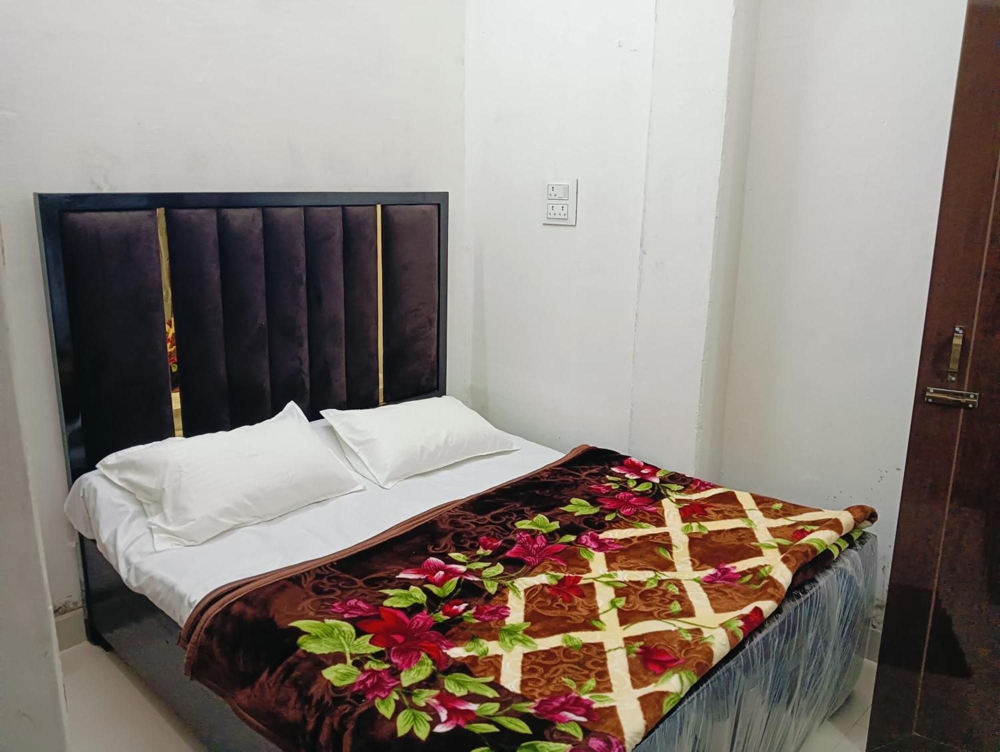 Guest house Shivaay